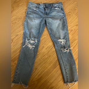 american eagle ripped jeans